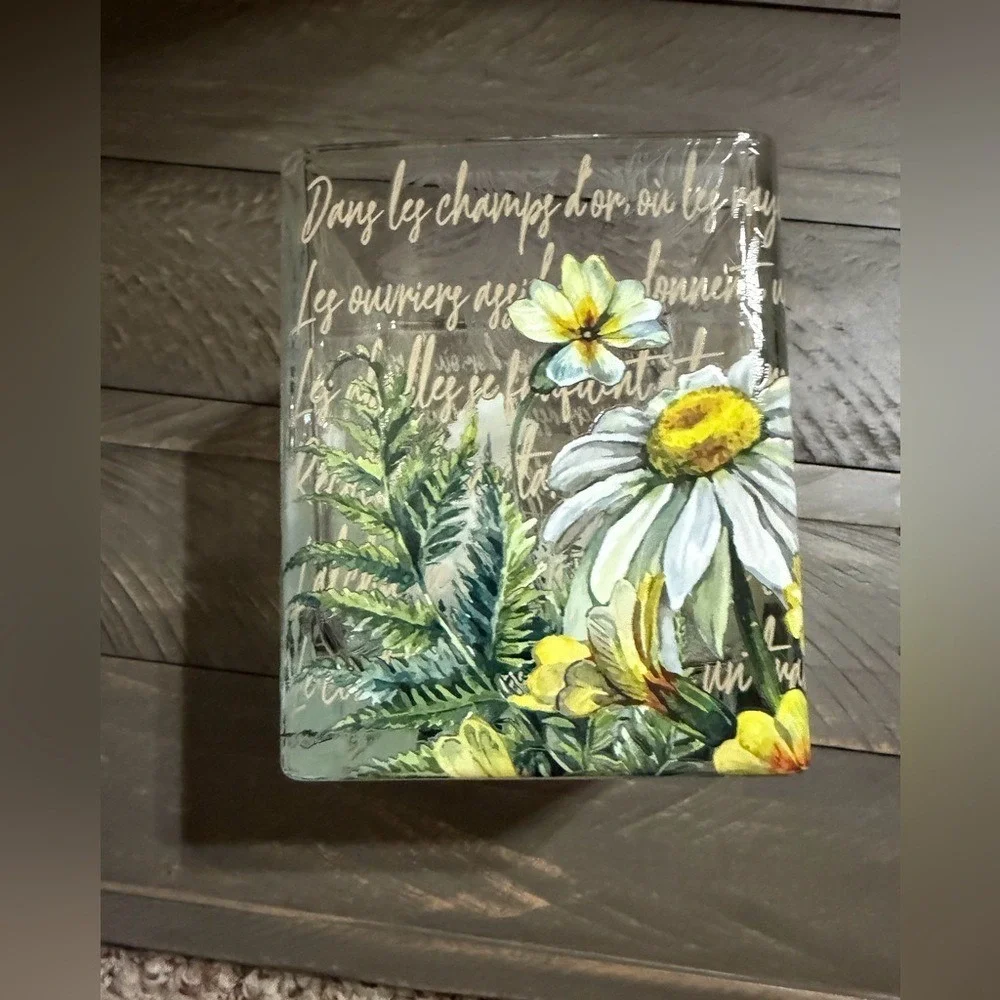 Flower, bee vase, candle holder, plant holder summer spring flower‎ holder vase